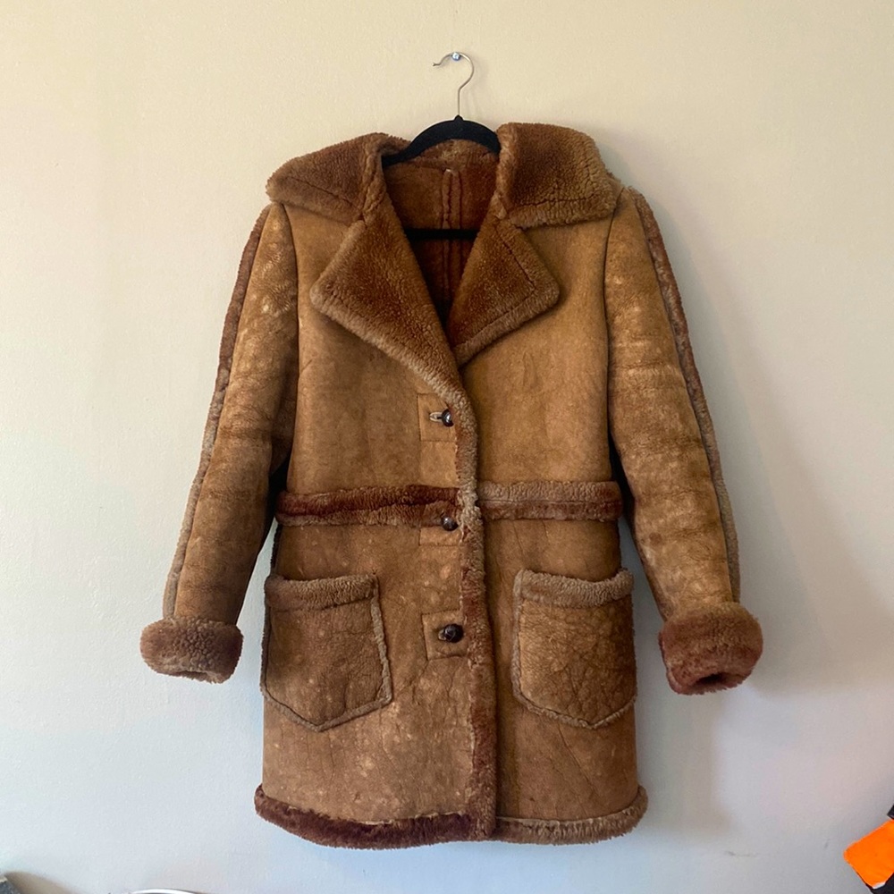 VINTAGE Shearling sheepskin and wool button up coat size xs-s